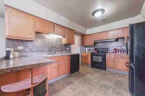 1167 Carter, Flint, MI 48532 photo 10