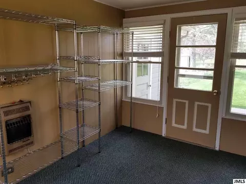 1512 Kensington Dr, Jackson, MI 49203 photo 5