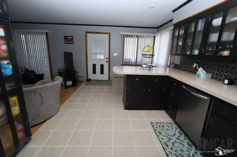 211 Lincoln, Monroe, MI 48162 photo 6