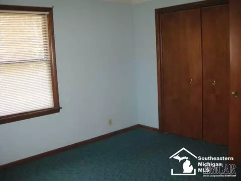 140 Bates, Monroe, MI 48162 photo 9