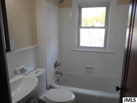1608 Lansing Ave, Jackson, MI 49202 photo 7