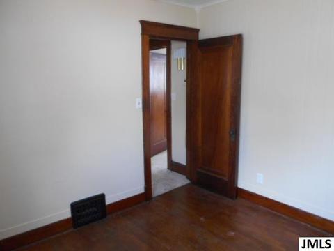 1608 Lansing Ave, Jackson, MI 49202 photo 12