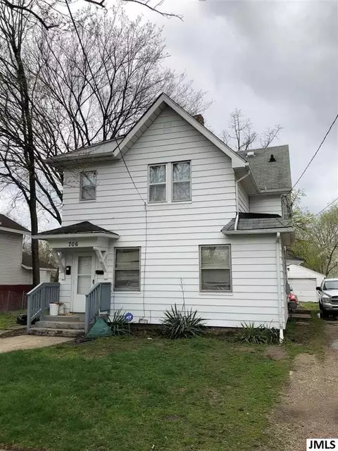 706 Steward Ave, Jackson, MI 49202 photo 1