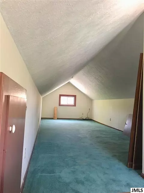704 E Argyle, Jackson, MI 49202 photo 8
