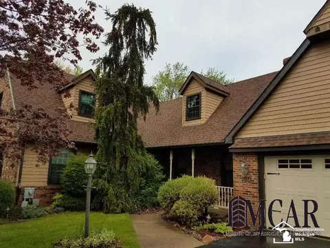 5134 E Dunbar, Monroe, MI 48161 photo 1