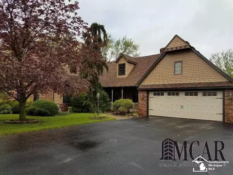 5134 E Dunbar, Monroe, MI 48161 photo 2