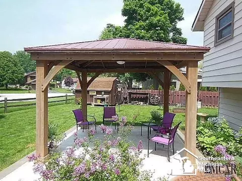 1625 Huntcliffe, Temperance, MI 48182 photo 6