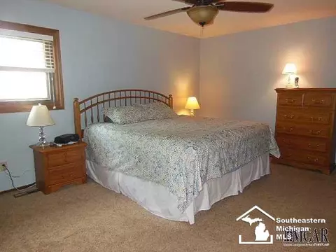 1625 Huntcliffe, Temperance, MI 48182 photo 25