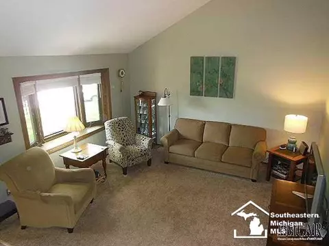 1625 Huntcliffe, Temperance, MI 48182 photo 10