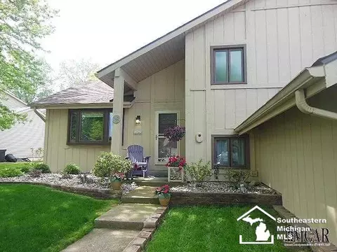 1625 Huntcliffe, Temperance, MI 48182 photo 2