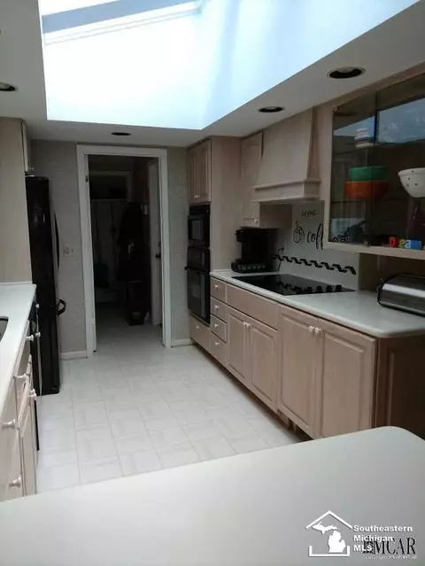 1488 Longfellow, Temperance, MI 48182 photo 8