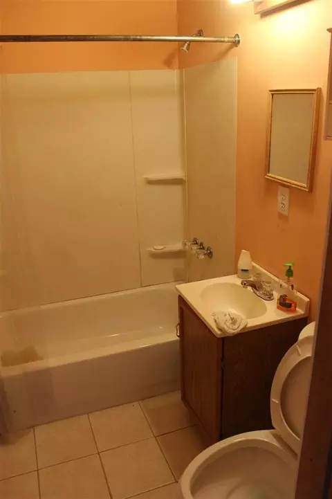 1927 Copeman, Flint, MI 48504 photo 14