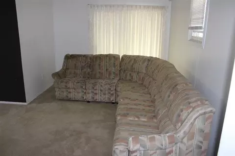1927 Copeman, Flint, MI 48504 photo 6