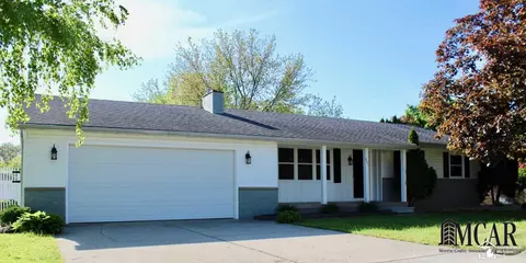 481 Fox, Monroe, MI 48161 photo 1