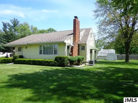 711 Lowell Ave, Jackson, MI 49202 photo 2
