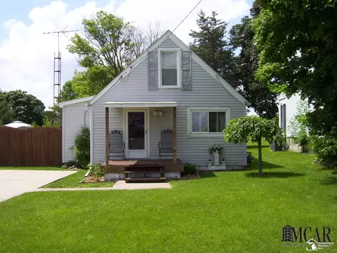 15091 Hull, Monroe, MI 48161 photo 1