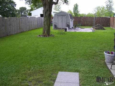 15091 Hull, Monroe, MI 48161 photo 3