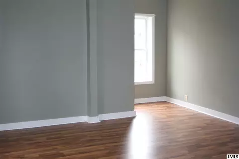 321 N West, Jackson, MI 49201 photo 18