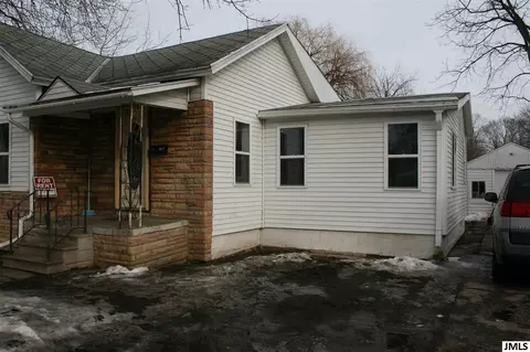 321 N West, Jackson, MI 49201 photo 4