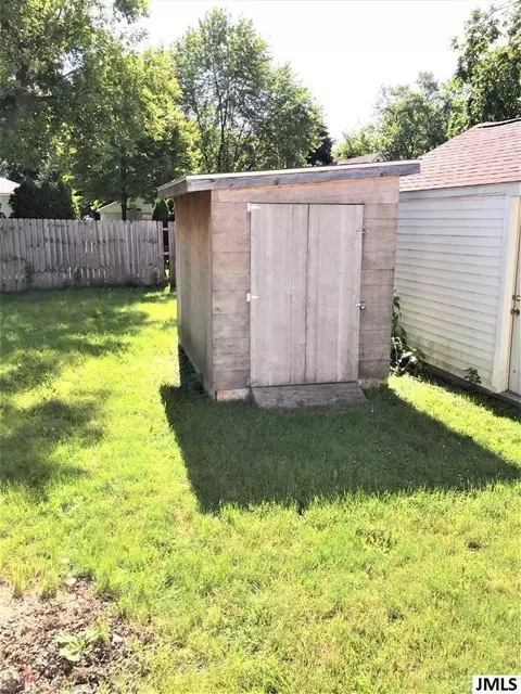 321 N West, Jackson, MI 49201 photo 26