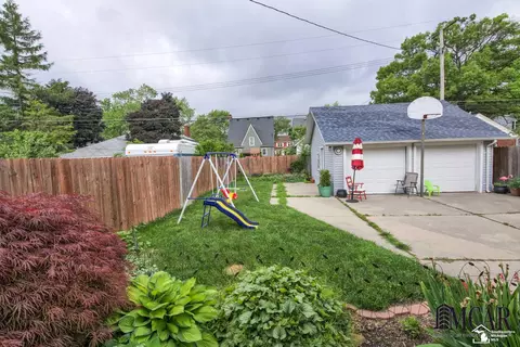 425 Borgess, Monroe, MI 48162 photo 29