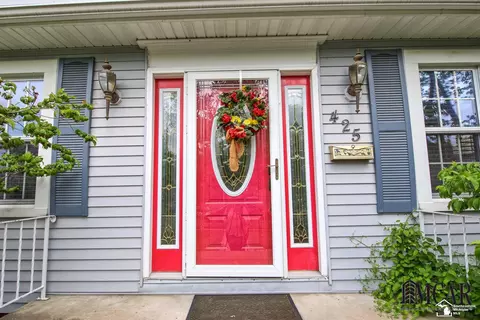 425 Borgess, Monroe, MI 48162 photo 4