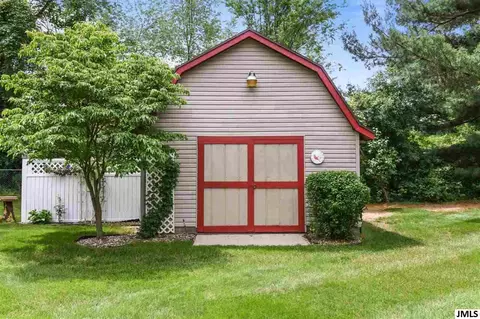 3913 Memory Ln, Jackson, MI 49201 photo 8