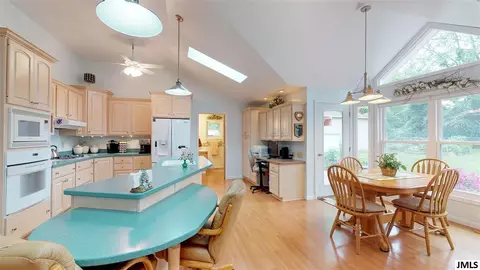 3913 Memory Ln, Jackson, MI 49201 photo 20