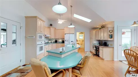 3913 Memory Ln, Jackson, MI 49201 photo 15
