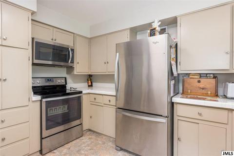 4054 Horton Rd, Jackson, MI 49201 photo 8