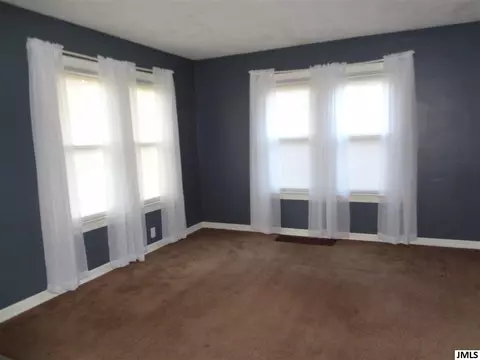 143 Amos, Jackson, MI 49203 photo 6
