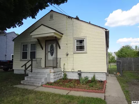 143 Amos, Jackson, MI 49203 photo 2