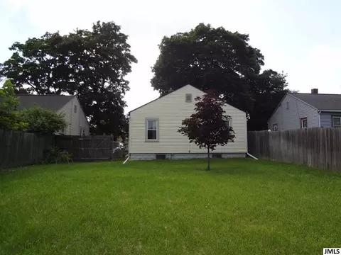 143 Amos, Jackson, MI 49203 photo 14