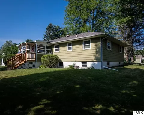 337 Marion, Jackson, MI 49203 photo 6