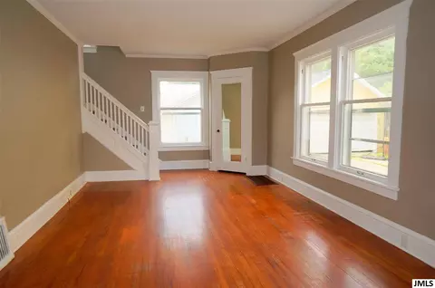 760 Union St, Jackson, MI 49203 photo 4