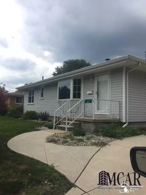 1427 Arbor, Monroe, MI 48162 photo 1