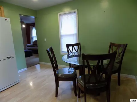 838 N Brown, Jackson, MI 49202 photo 6