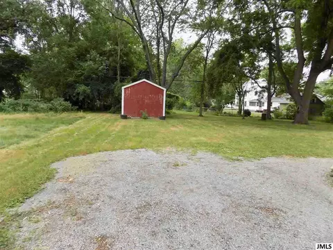 838 N Brown, Jackson, MI 49202 photo 19