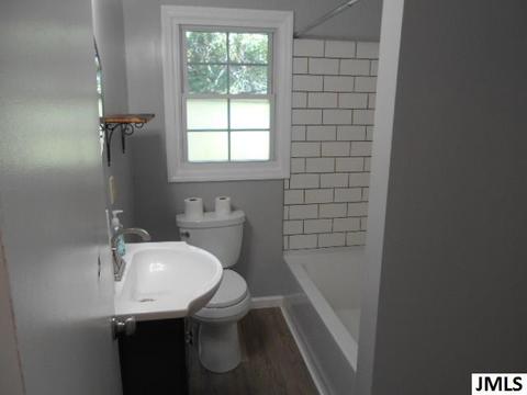 2190 Maple Dr, Jackson, MI 49203 photo 6