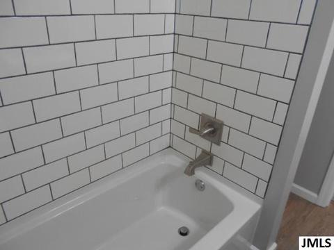 2190 Maple Dr, Jackson, MI 49203 photo 9