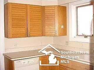 220 Hollywood, Monroe, MI 48162 photo 5