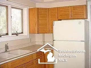220 Hollywood, Monroe, MI 48162 photo 4
