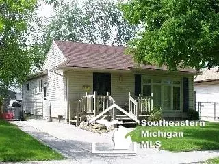 1369 Maple, Monroe, MI 48162 photo 1