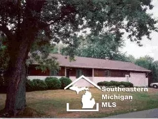 3483 Lakeview, Monroe, MI 48162 photo 1