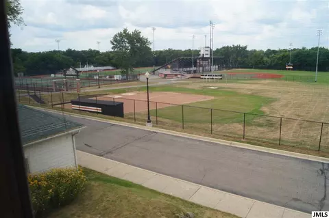 402 Steward Ave, Jackson, MI 49202 photo 30