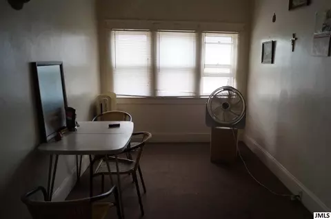 402 Steward Ave, Jackson, MI 49202 photo 19