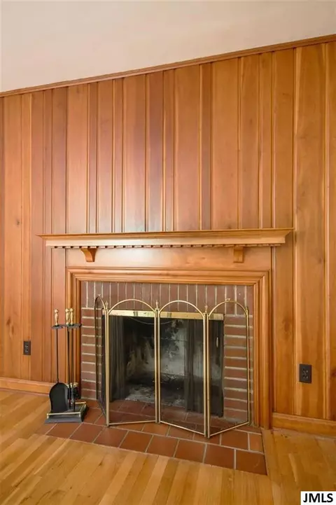 4499 S Jackson Rd, Jackson, MI 49201 photo 5