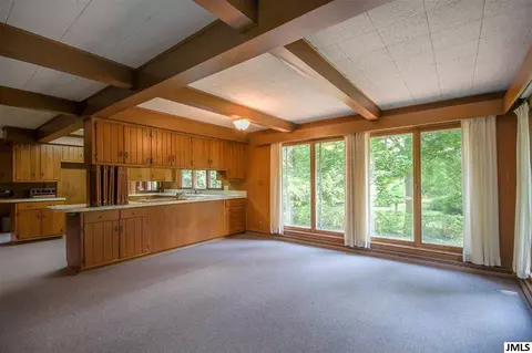 4499 S Jackson Rd, Jackson, MI 49201 photo 7