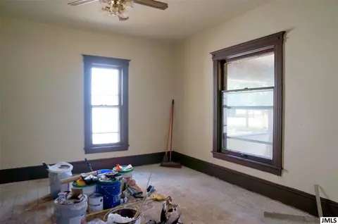 718 N Waterloo St, Jackson, MI 49202 photo 3