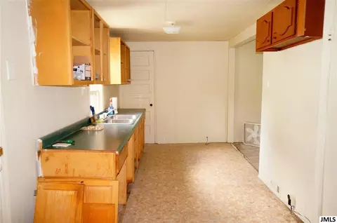 718 N Waterloo St, Jackson, MI 49202 photo 7